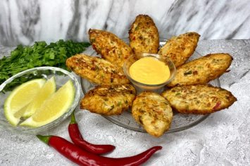 קציצות עוף ואיטריות אסייתיות – הכי שיחוק!