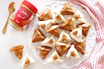 אוזני המן עוגת גבינה ולוטוס