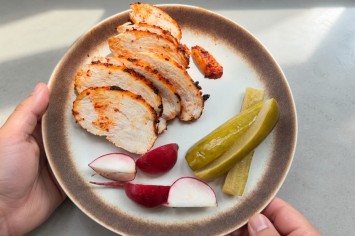 פסטרמה ביתית מחזה עוף – המתכון של עומר מילר
